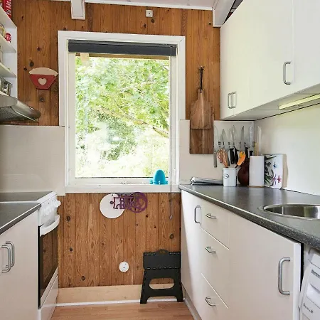 4 Person Holiday Home In Lb K Holiday home Aalbaek