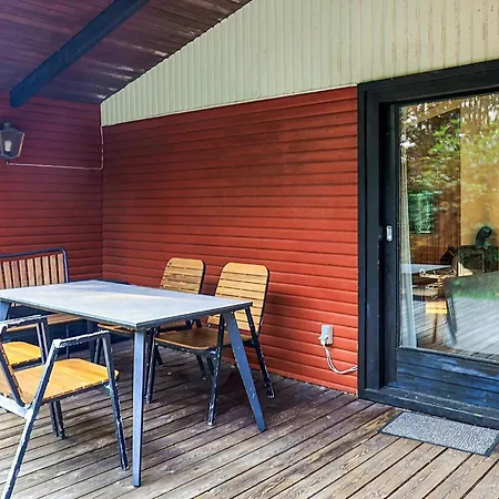 Cozy Retreat - By Traum *