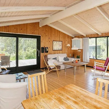 4 Person Holiday Home In Lb K *